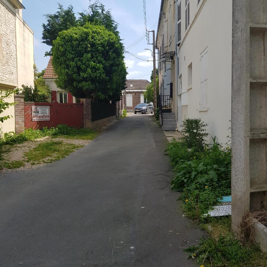 فيلا Sakura -Maisonnette Gare Giverny فيرنون المظهر الخارجي الصورة